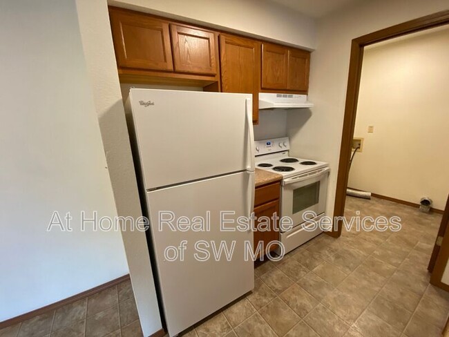 property at 704 E Bain St