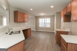 3027 Sable Run Rd in Atlanta, GA - Building Photo - Building Photo