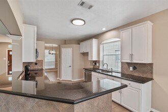 23106 Willow Canyon Dr in Katy, TX - Building Photo - Building Photo