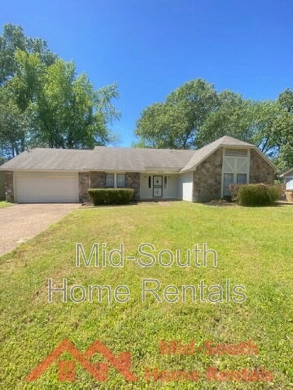 property at 4457 Walden Glen Cv