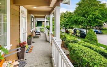 2587 NE Julep St in Issaquah, WA - Building Photo - Building Photo