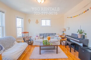 364 Highland Ave Apartamentos