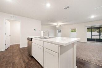669 Grand Reserve Dr in Bunnell, FL - Building Photo - Building Photo