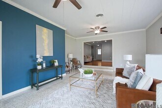 327 Marion Dr in Baton Rouge, LA - Building Photo - Building Photo
