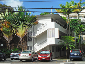 1567 Wilder Ave in Honolulu, HI - Building Photo - Building Photo