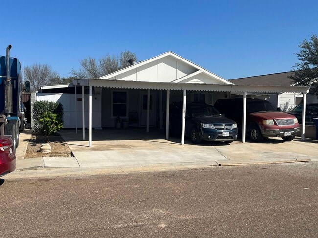 property at 11815 Mohawk Dr