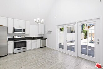 8424 4th St in Los Angeles, CA - Building Photo - Building Photo