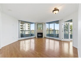 13383-13108 108 Ave in Surrey, BC - Building Photo