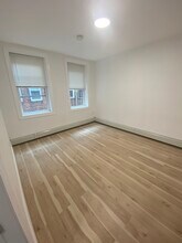 113 Orleans St, Unit 3 in Boston, MA - Building Photo - Building Photo