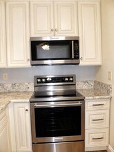 103 Oregon Dr NE in Fort Walton Beach, FL - Building Photo - Building Photo