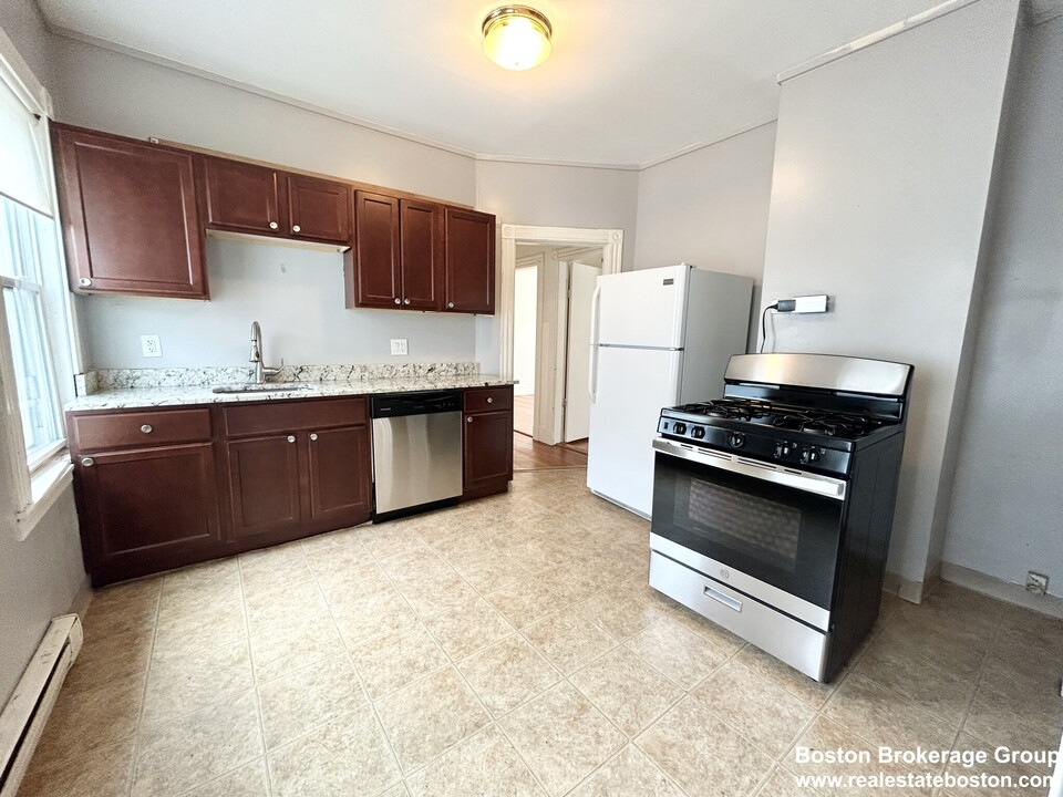 74 Romsey St, Unit 2 in Boston, MA - Building Photo
