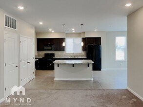 135 Mark Jeffrey Ln in Reno, NV - Building Photo - Building Photo