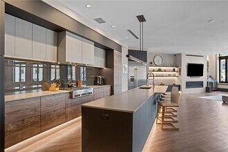 824 Liberty Ave in Pittsburgh, PA - Building Photo - Building Photo