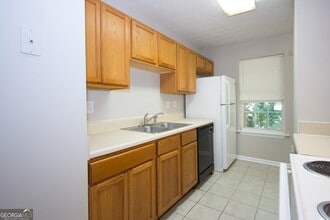 1687 Cannonball Ct NW in Lawrenceville, GA - Foto de edificio - Building Photo