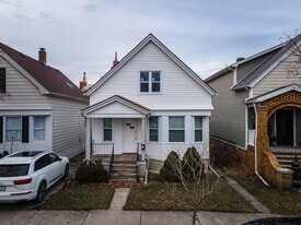 2707 Trowbridge St in Hamtramck, MI - Building Photo