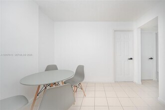 500 NE 26th St in Miami, FL - Foto de edificio - Building Photo