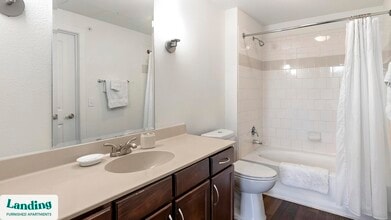 7373 Valley View Ln, Unit 3020 in Dallas, TX - Building Photo - Building Photo