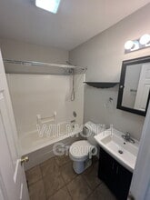 5819 Greenfield Ave in Indianapolis, IN - Building Photo - Building Photo