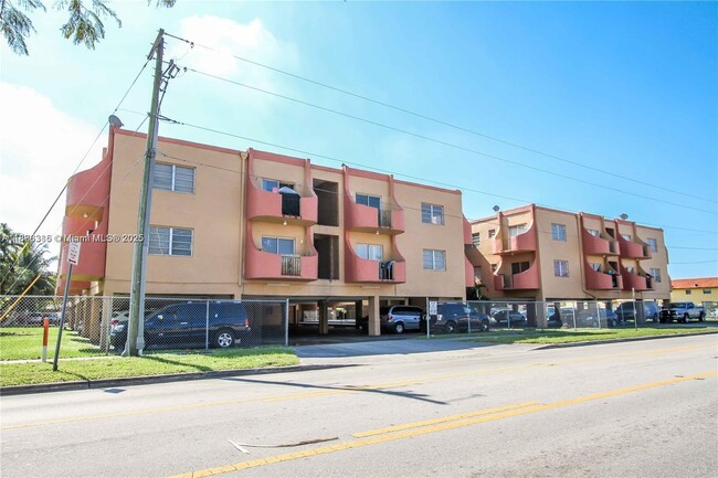3675 W 11th Ave in Hialeah, FL - Building Photo - Building Photo
