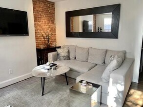 40 Lawrence St in Boston, MA - Building Photo - Building Photo