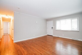 3622 Washburn St in Columbus, OH - Building Photo - Building Photo