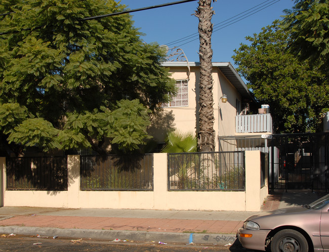 12733 Barbara Ann St in North Hollywood, CA - Building Photo - Building Photo