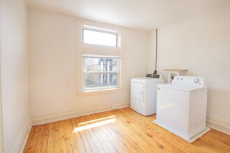 315 South Ave, Unit 2 in Pittsburgh, PA - Building Photo - Building Photo