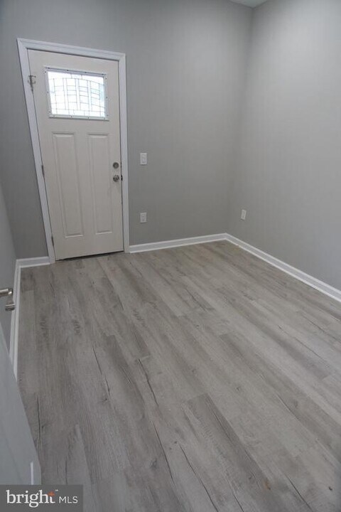 630 Brooklyn St in Philadelphia, PA - Building Photo