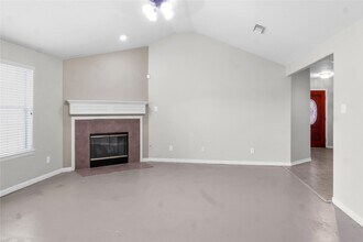 13031 Bramford Pointe Ln in Houston, TX - Foto de edificio - Building Photo