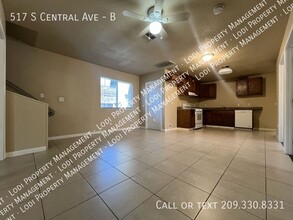 517 S Central Ave in Lodi, CA - Building Photo - Building Photo