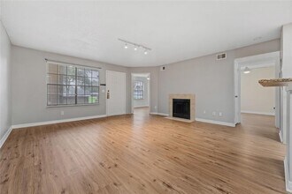 370 Lake Placid Ct in Altamonte Springs, FL - Building Photo - Building Photo