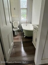 126 N Lincoln Ave in Scranton, PA - Building Photo - Building Photo