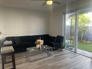 4226 SW 156th Ave in Miramar, FL - Building Photo - Building Photo