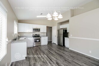 15725 W Smokey Dr in Surprise, AZ - Building Photo - Building Photo