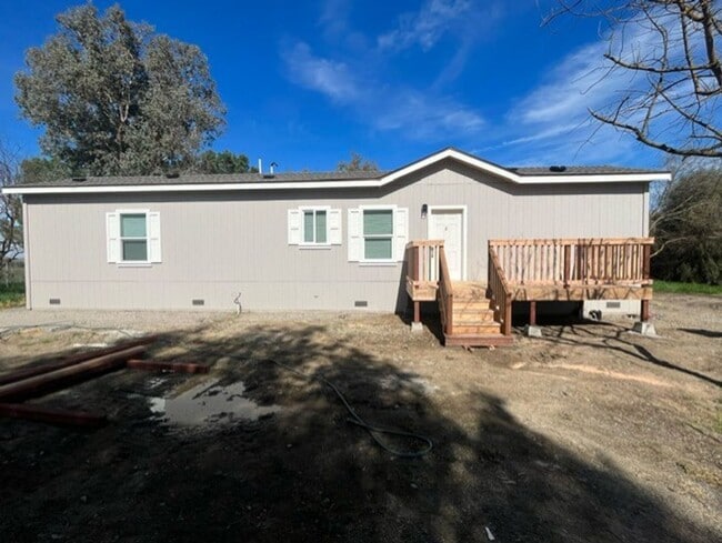 property at 2631 Olive Ave