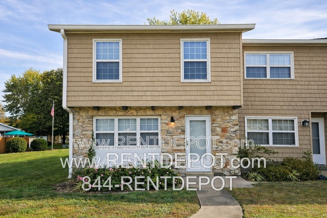 property at 7101 Pinehurst Dr