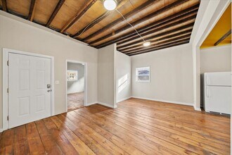 1822 Holly St in Kansas City, MO - Building Photo - Building Photo