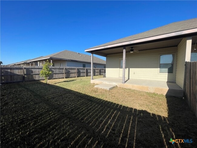 property at 758 Saengerhalle Rd