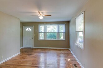 430 Kelly Ln in Clarksville, TN - Building Photo - Building Photo