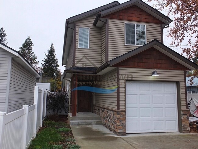 property at 2805 N 13th St