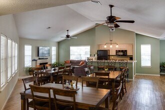 Sugar Hill in San Antonio, TX - Building Photo - Building Photo