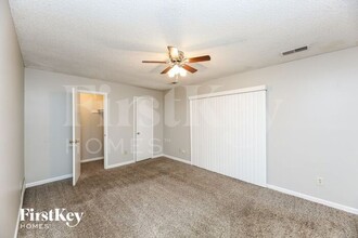 1451 Sandy Stone Ln in Memphis, TN - Foto de edificio - Building Photo