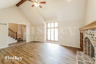 11584 Earnshaw St in Overland Park, KS - Building Photo - Building Photo