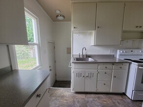 1416 Mahan Ave in Richland, WA - Building Photo - Building Photo
