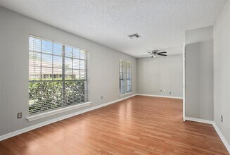 419 Heatherwood Ct in League City, TX - Building Photo - Building Photo