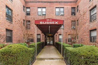 Sussex Building in Jamaica, NY - Building Photo - Building Photo