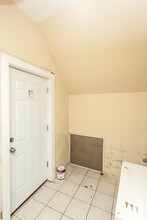 948 W Willow St, Unit 1 in Chicago, IL - Foto de edificio - Building Photo