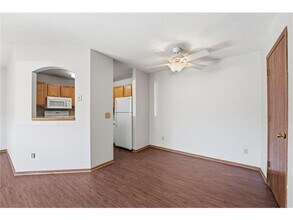 64 E 13th St in Waconia, MN - Building Photo - Building Photo