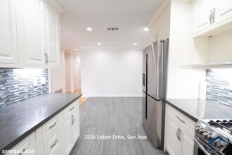 3556 Lisbon Dr in San Jose, CA - Building Photo - Building Photo