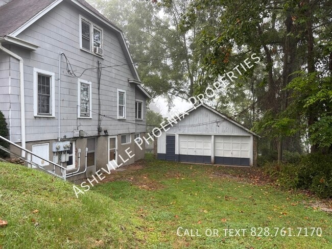 49 Pine St in Canton, NC - Building Photo - Building Photo